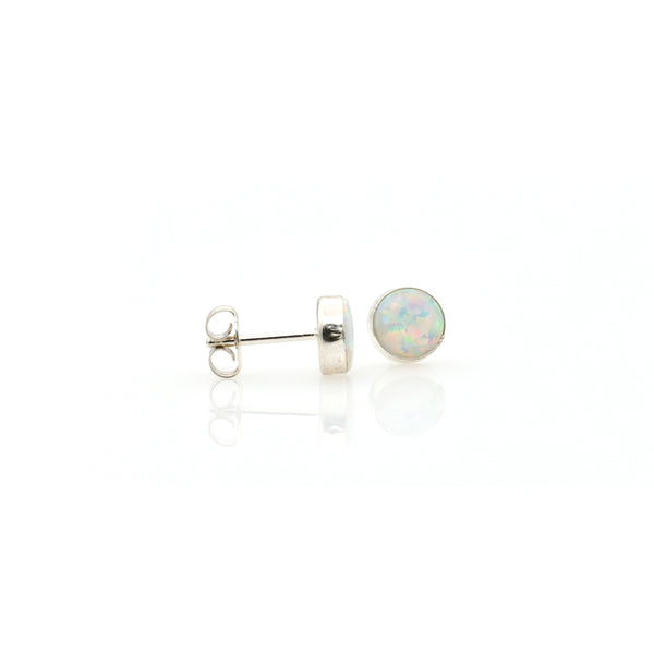 Lab Opal Ear Stud 6mm